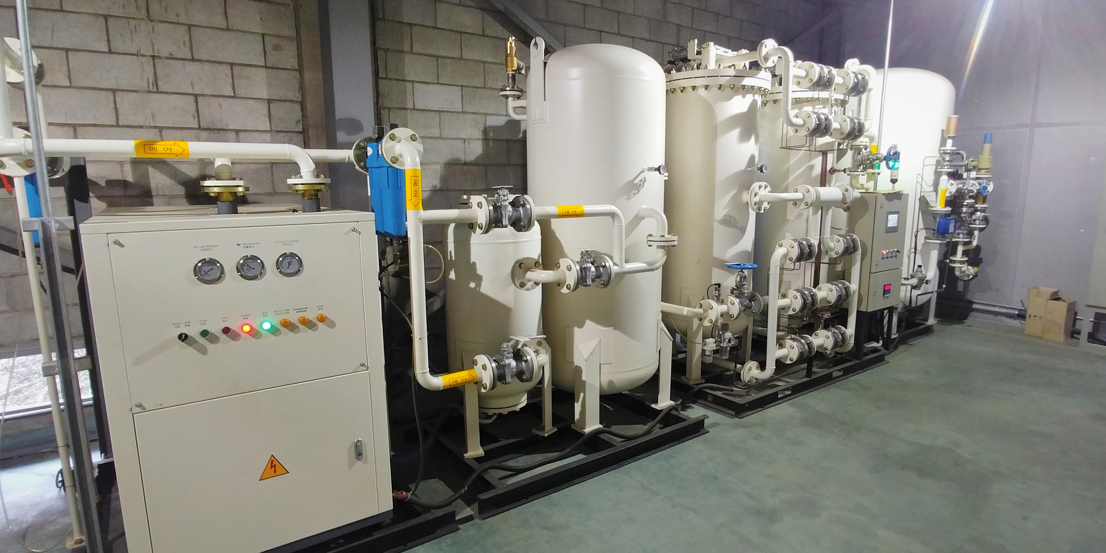 N2 : 150루베/99.5%/전북/화학